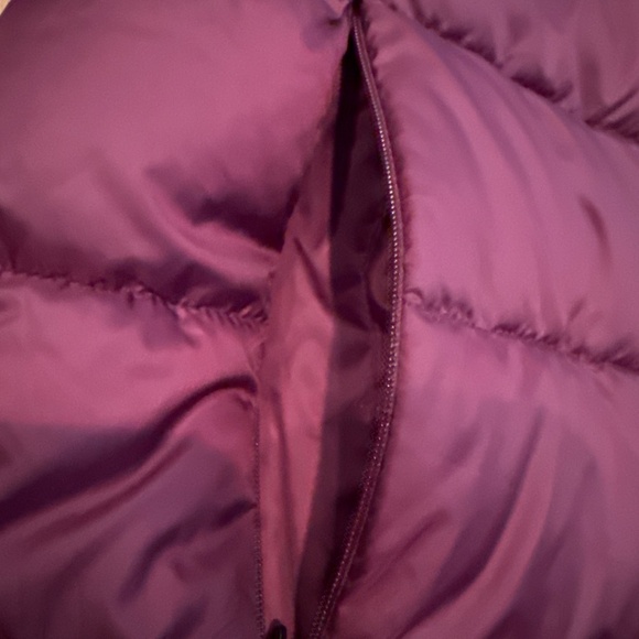 Burgundy Sleeveless Down/Puffer Jacket, S, NWT - Picture 5 of 7